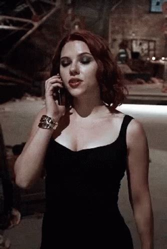 scarlett johansson nude gif